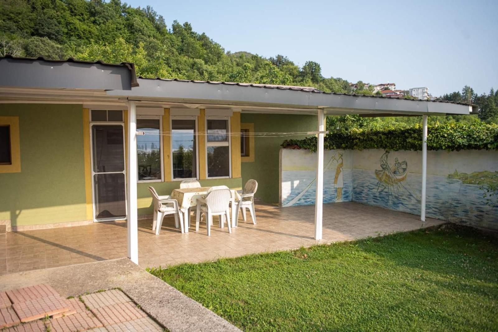 Vacation Home Rot Ohrid Extérieur photo